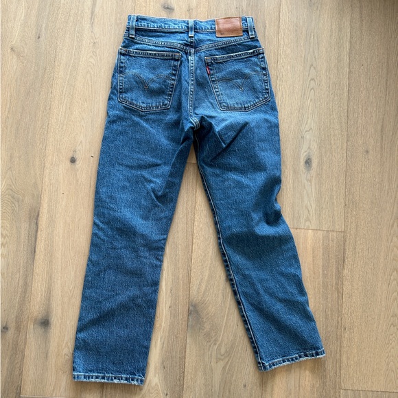 Levis jeans 501-  24 waist - Picture 2 of 5